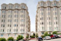 Building Photo - 1320-1380 Lombard