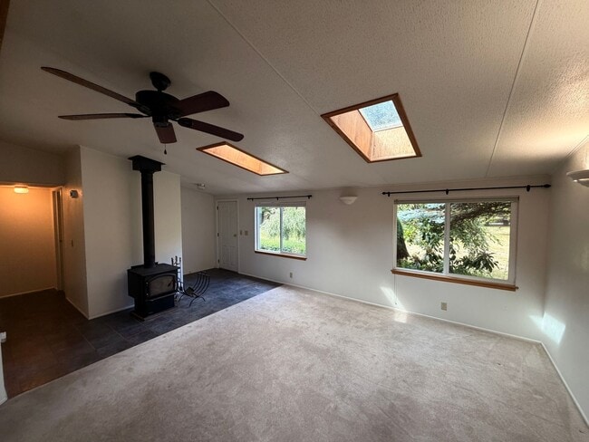 Building Photo - 4204 Sharpe Rd