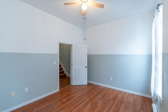 Building Photo - 2219 N 16th St