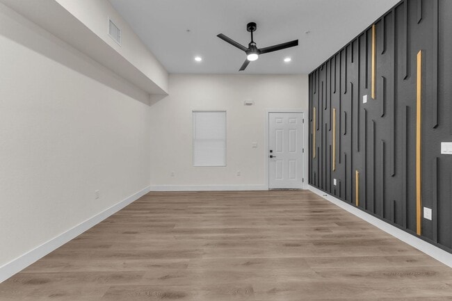 Building Photo - All Units Are Available With Brand NEW Full Appliance Package