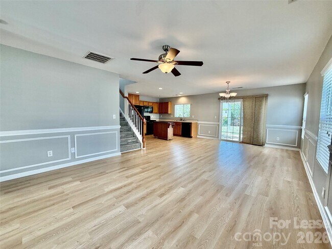 Building Photo - 551 Tribune Dr