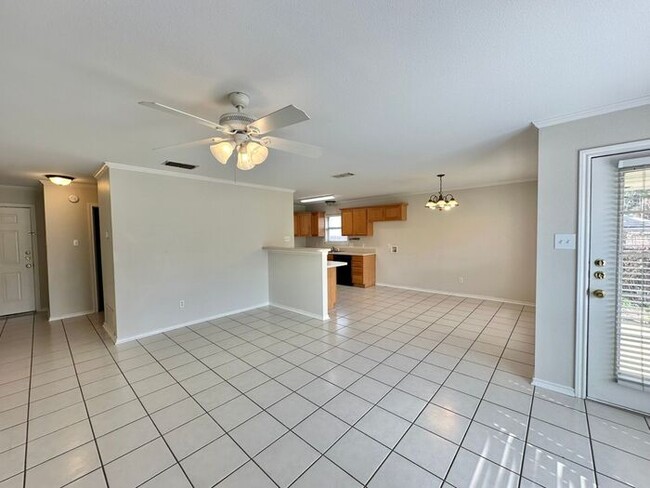 Building Photo - Available Now! Spacious 3 Bedroom 2 Bath D...