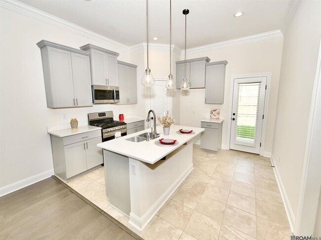 Building Photo - 17065 White Ibis Ave