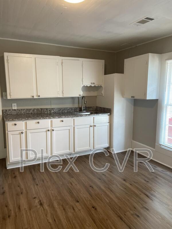 Building Photo - 2817 Waverly Ave