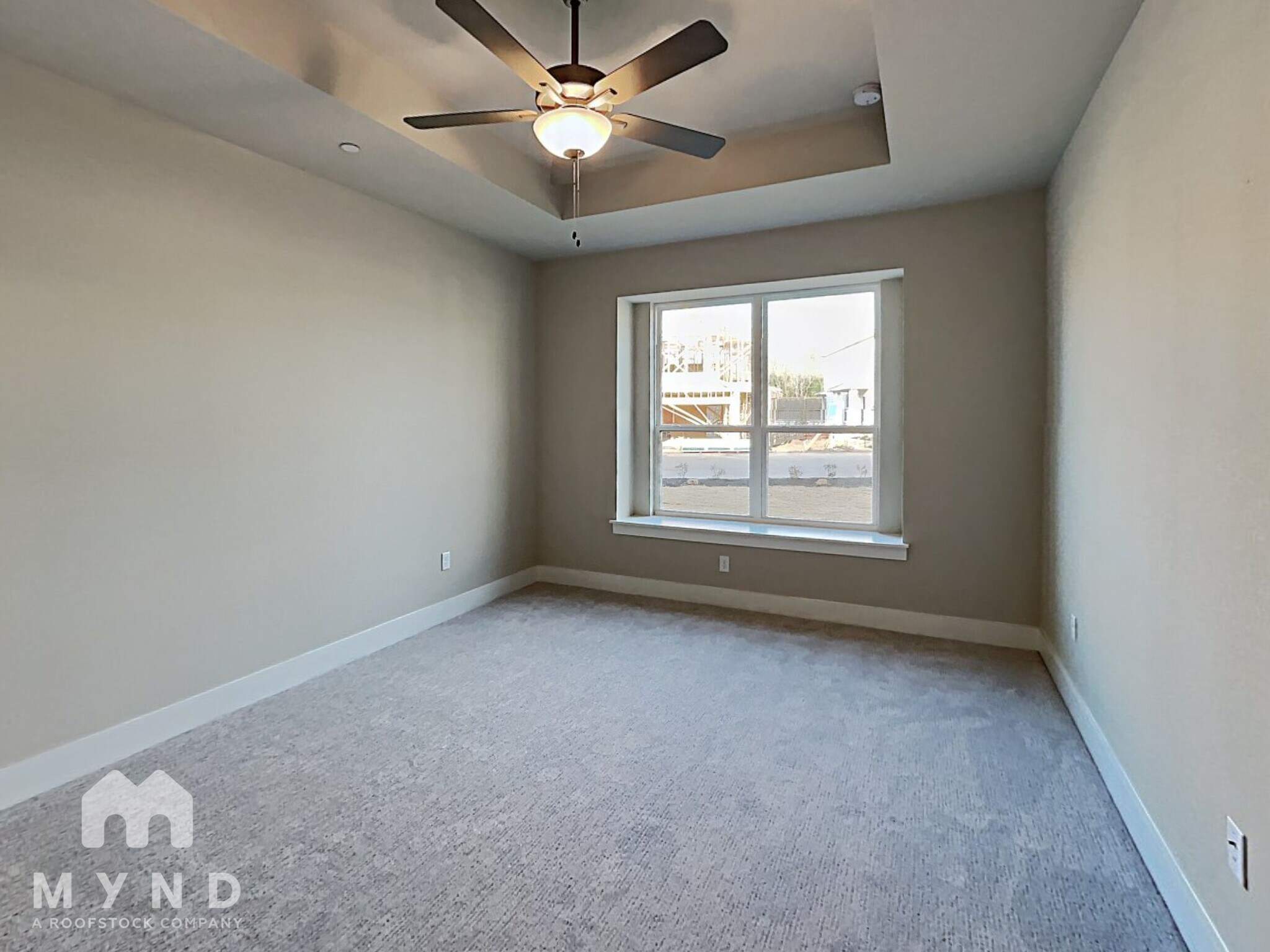 Building Photo - 1606 Roseburg Dr