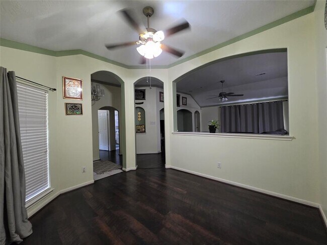 Building Photo - 17226 Stratford Green Dr