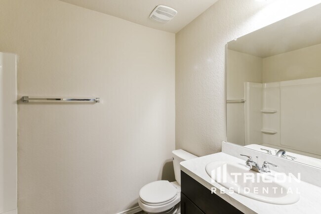 Building Photo - 9720 Marbach Brk