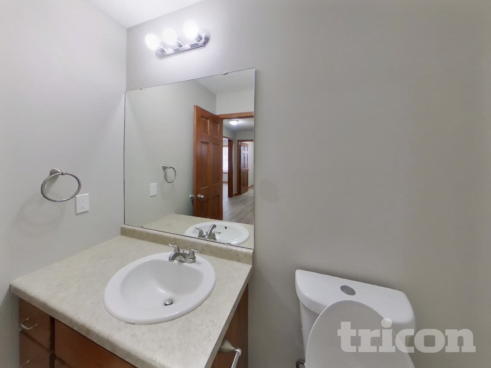 Building Photo - 2248 Longhorn Ln