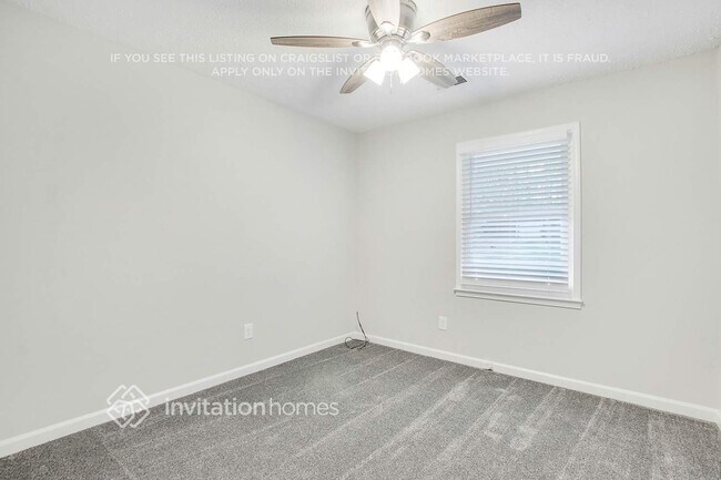 Building Photo - 67 Jeanette St