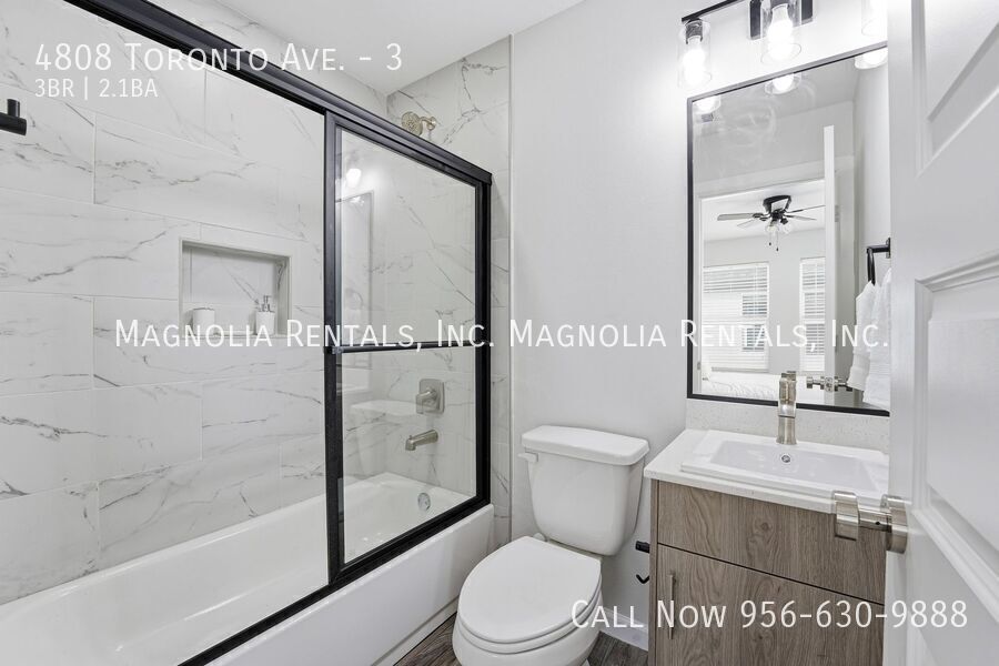 Building Photo - 4808 Toronto Ave