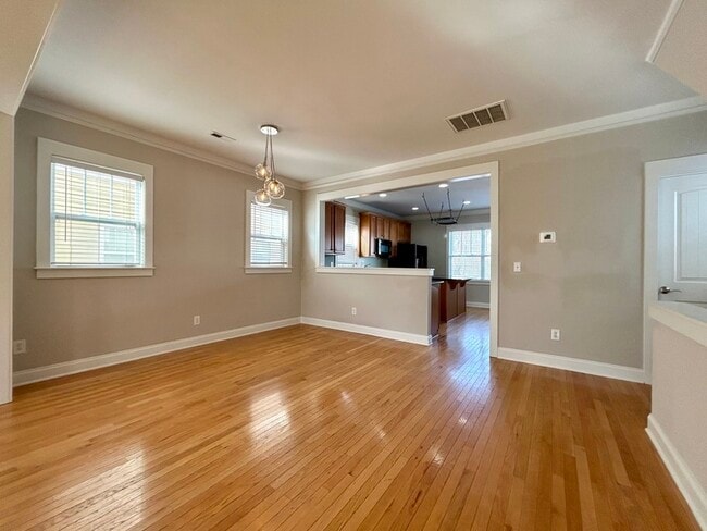 Building Photo - 1920 Lela Avenue