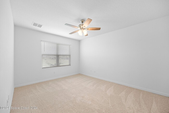 Building Photo - 1253 Dunes Ave