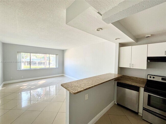 Primary Photo - 251 SE 6th Ave