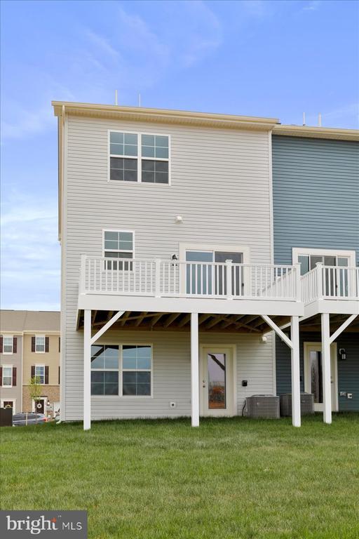 Building Photo - 35 Winterplace Dr