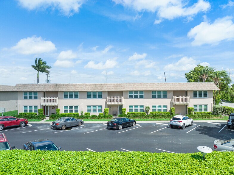 Primary Photo - Marina Townhomes