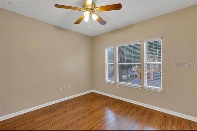 Building Photo - 12102 Poppy Field Ln