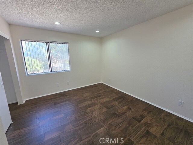 Building Photo - 44036 25th St W