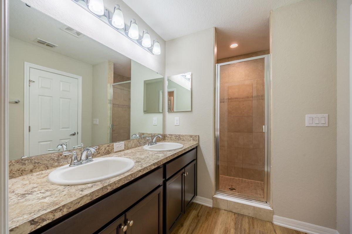 Building Photo - 2942 Fieldwood Cir