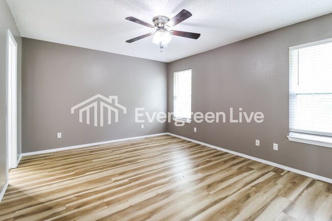 Building Photo - 1953 S 11th Pl