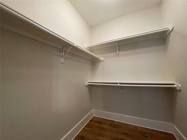 Building Photo - Spacious 2-bedroom, 2.5-bath condo available!