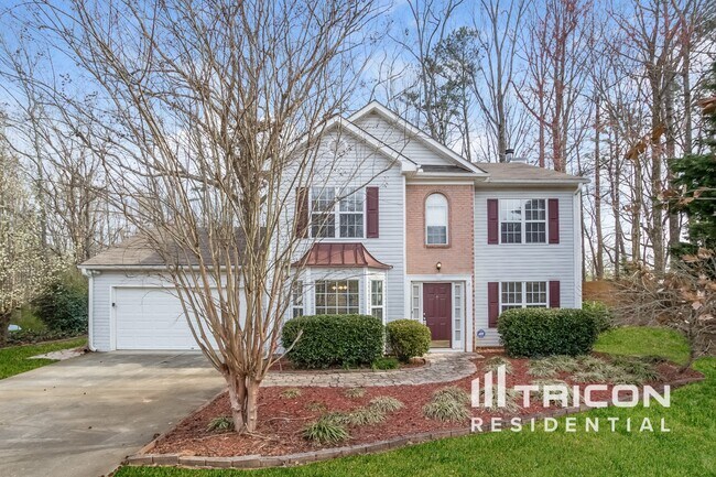 Building Photo - 6250 Glen Brooke Dr