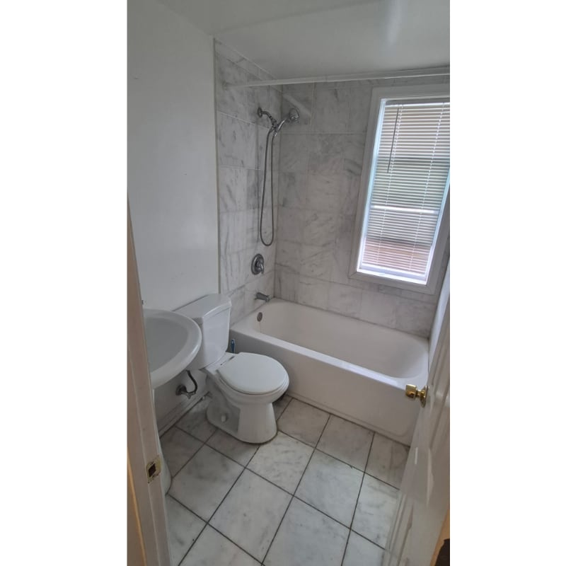 Building Photo - 511 Seagull Ave