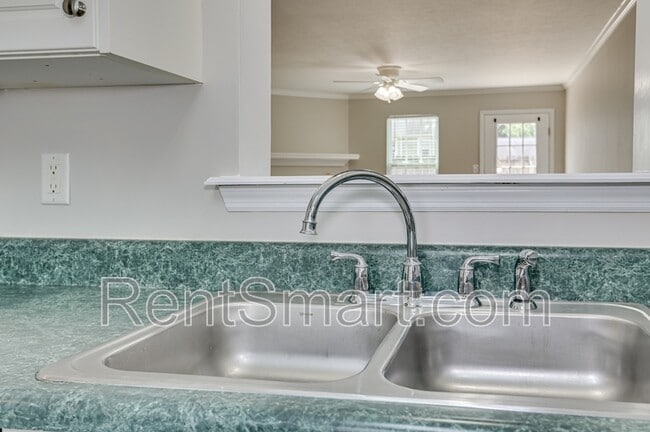 Building Photo - 4686 Brookwood Ln