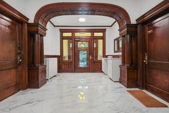 Building Photo - Fenway Flats