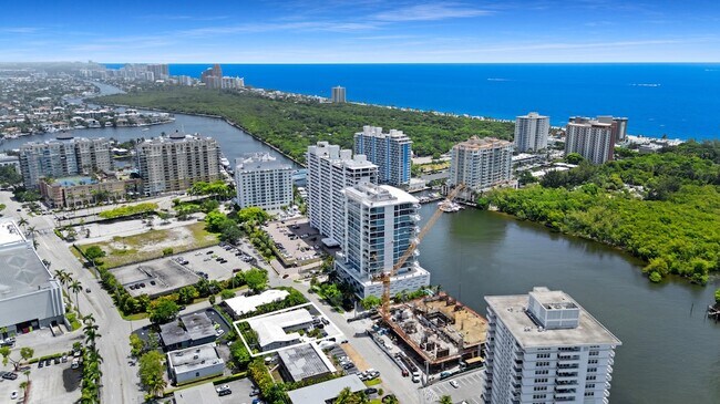 Building Photo - 915 Intracoastal Dr