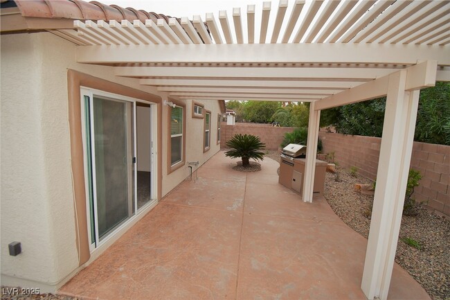 Building Photo - 11227 Andreola Ct