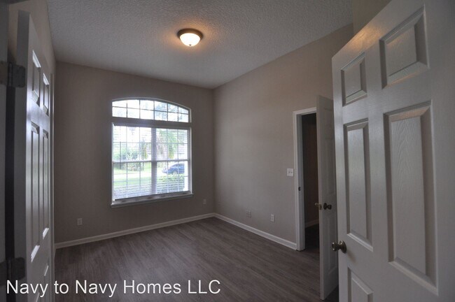 Building Photo - 4 br, 2 bath House - 133 Nottingham Drive ...