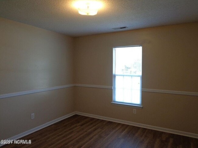 Building Photo - 1154 Pueble Drive, Jacksonville NC 28546