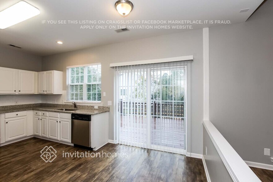 Building Photo - 13305 Norseman Ln