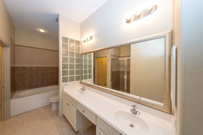 Building Photo - 1441 East St