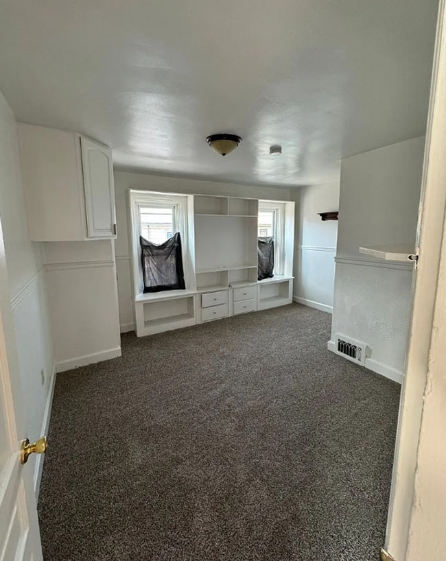 Building Photo - Cozy 1 Bedroom 1 Bath Apartment for Rent i...