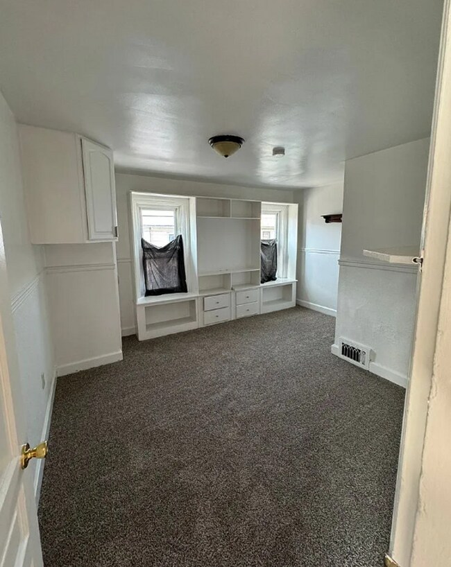 Building Photo - Cozy 1 Bedroom 1 Bath Apartment for Rent in Carlisle, PA!