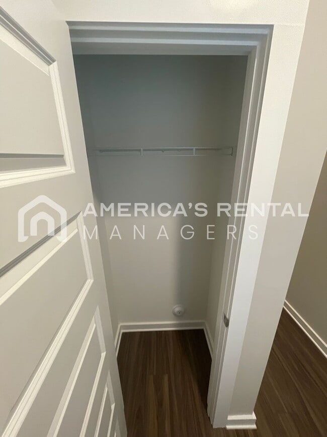 Building Photo - DEPOSIT PENDING! Home for Rent in Oak Grove, AL!!! Available to View Now!