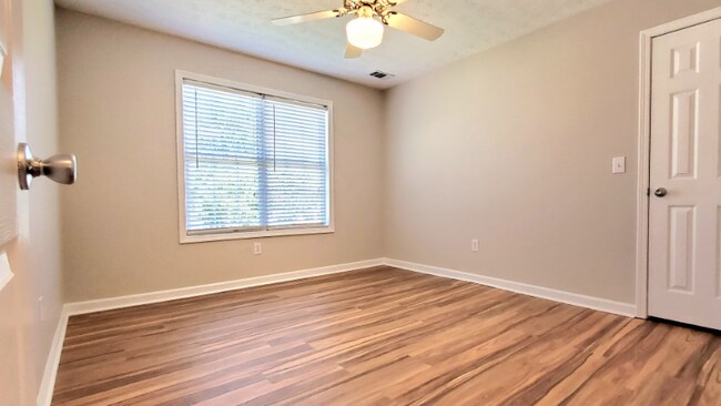 Building Photo - 25 Cherrystone Walk