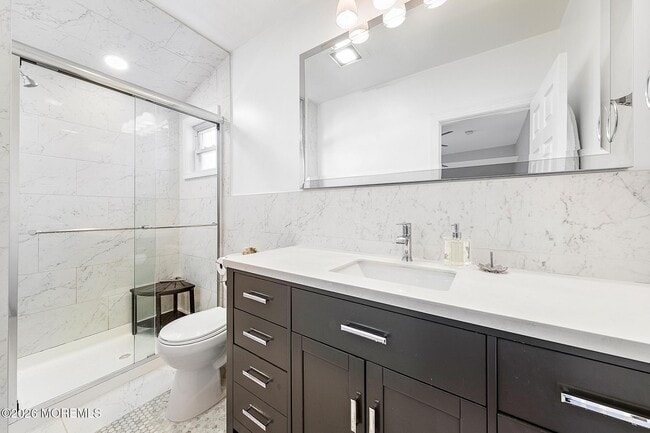 Building Photo - 701 Asbury Ave