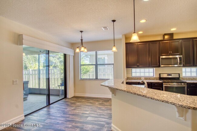 Building Photo - 8087 Quimby Ct