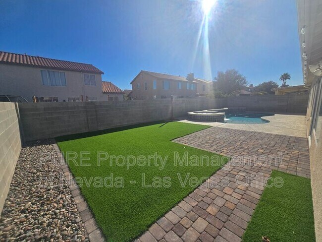 Building Photo - 1401 Healing Waters Ln