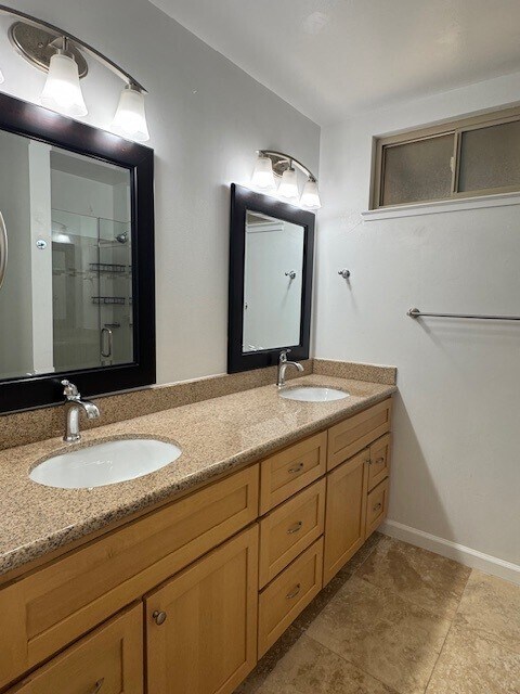 Building Photo - 1745 Countrywood Ct