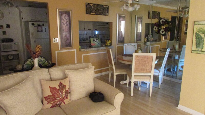 Building Photo - 2699 Pine Ridge Way E