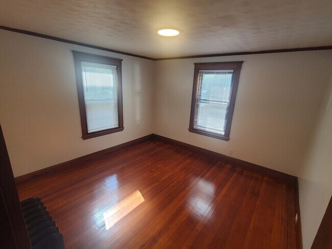 Building Photo - 107 Thomas Burgin Pkwy