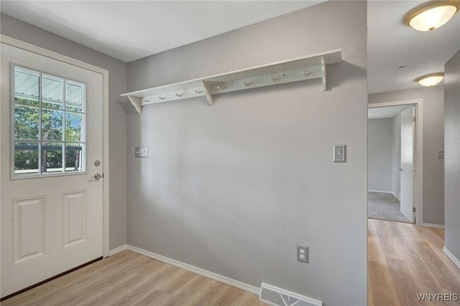 Building Photo - 4495 Shisler Rd