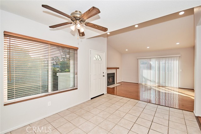 Building Photo - 36 Greenmoor