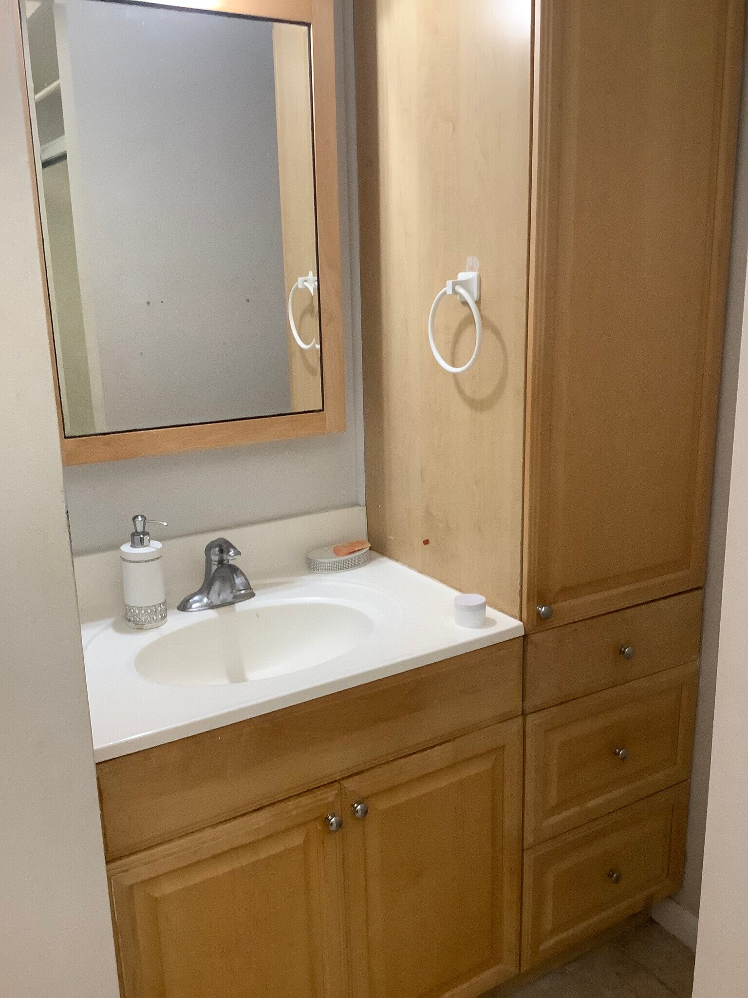 Bath with tub, linen closet in bath - 10032 65th Ave N