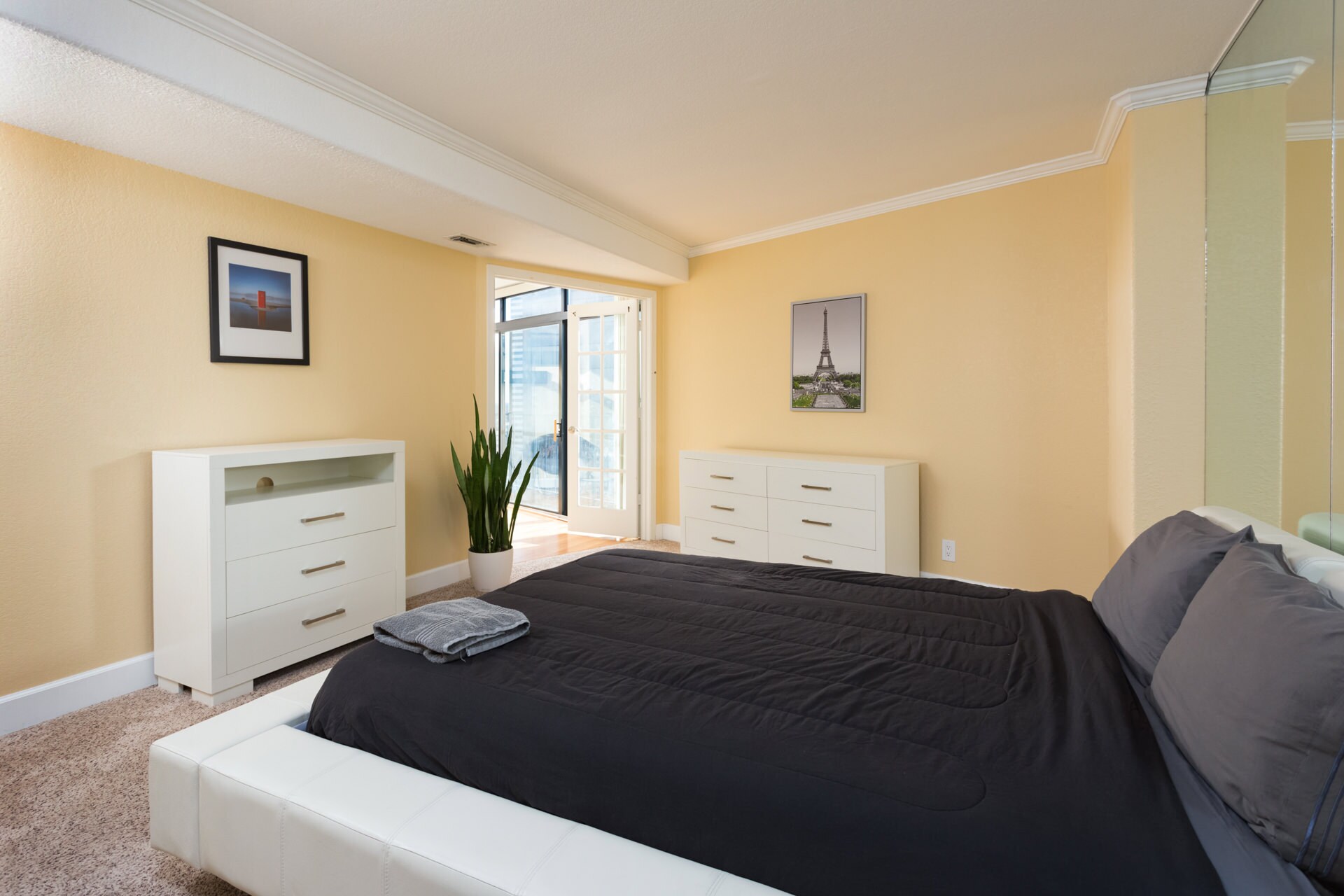 Building Photo - 1777 Larimer St