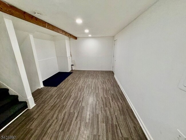 Building Photo - 25 Huck Rd