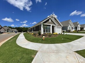 Building Photo - 4625 Kobus Ct.